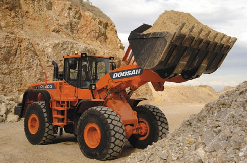 Фронтальные погрузчики Doosan DL 400