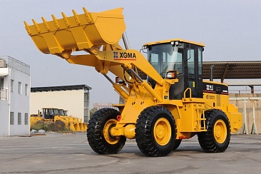 Фронтальный погрузчик XGMA XG931H