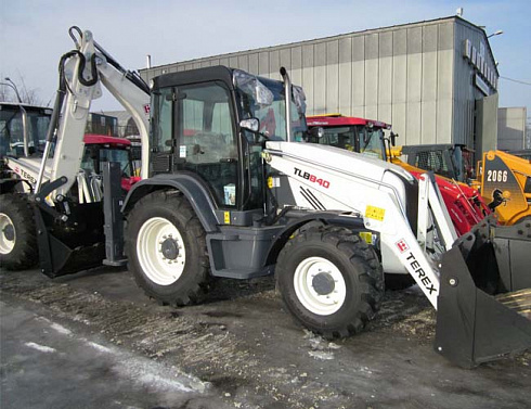 Экскаватор-погрузчик TEREX 840 TLB (Великобритания)