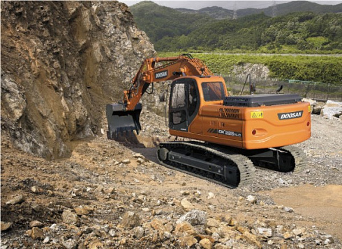 Гусеничные экскаваторы Doosan DX225NLC