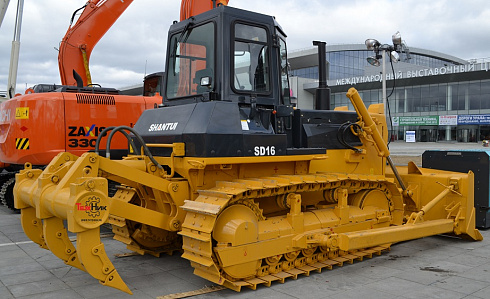 Бульдозер SHANTUI SD16