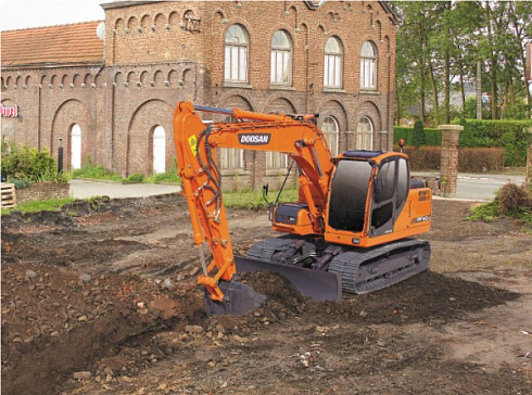 Гусеничные экскаваторы Doosan DX140LC