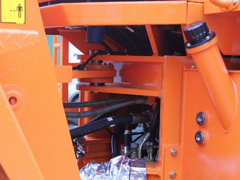 Фронтальные погрузчики Doosan DISD SD300
