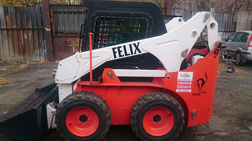Мини погрузчик DONGIN FELIX 950J