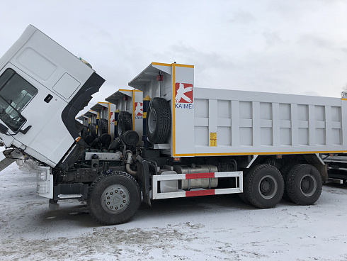Самосвал HOWO ZZ3327N3847E (6x4)