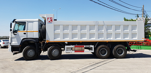 Самосвал HOWO ZZ3407S3867E (8x4) 