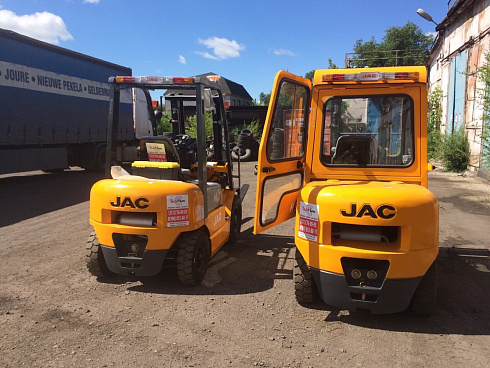 Вилочный автопогрузчик JAC CPCD35