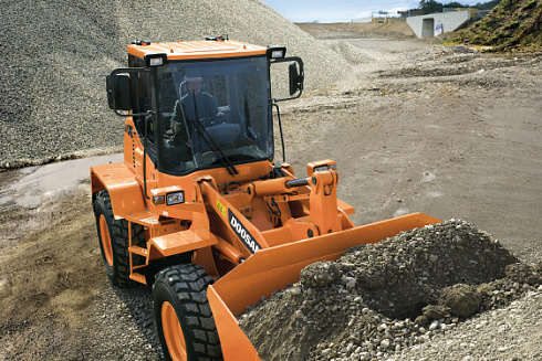 Фронтальные погрузчики Doosan DL 160